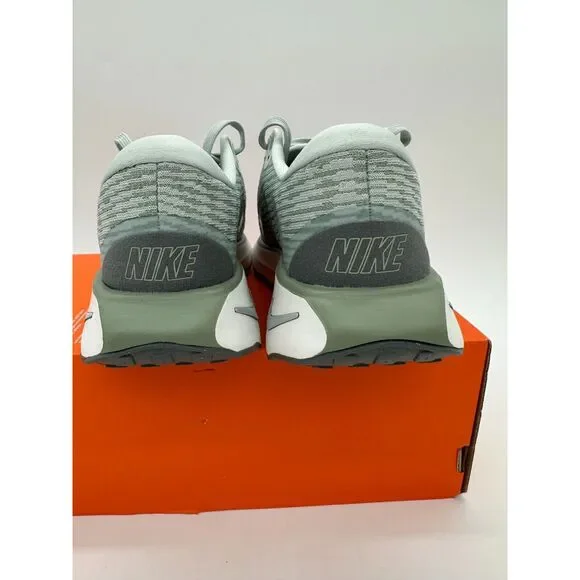 Nike Motiva Women's Size 11 Men's Size 9.5 Green Grey Athletic Shoes DV1238 006 - Picture 5 of 6